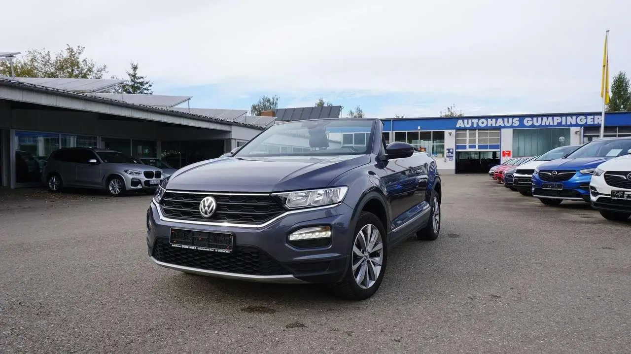 Photo 1 : Volkswagen T-roc 2020 Essence