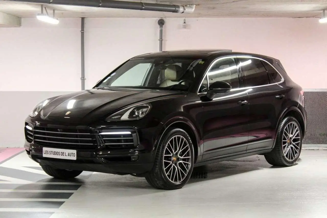 Photo 1 : Porsche Cayenne 2018 Essence