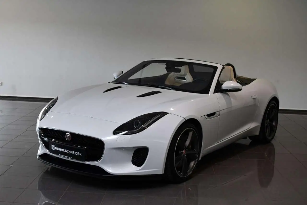 Photo 1 : Jaguar F-type 2018 Essence