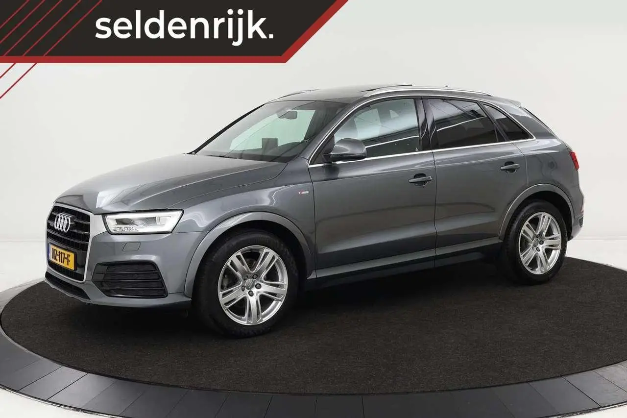 Photo 1 : Audi Q3 2016 Essence