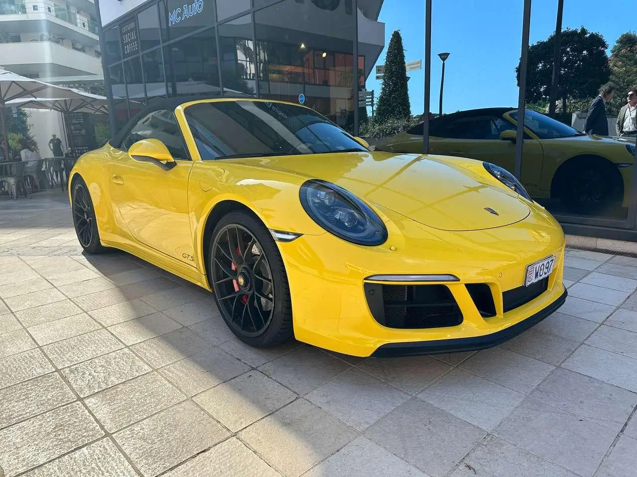 Photo 1 : Porsche 991 2018 Essence