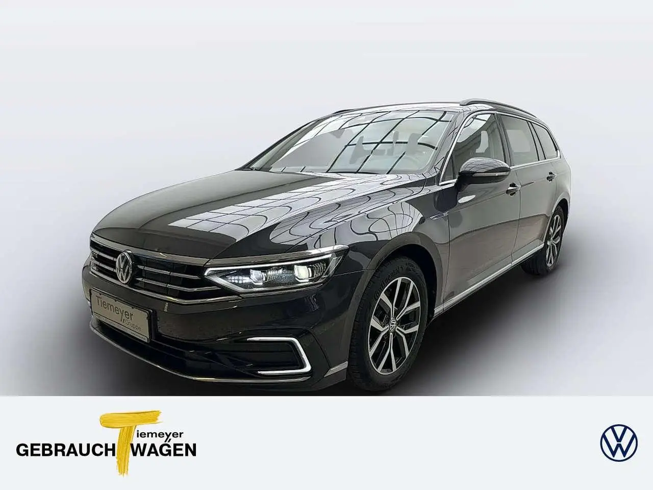 Photo 1 : Volkswagen Passat 2020 Hybride