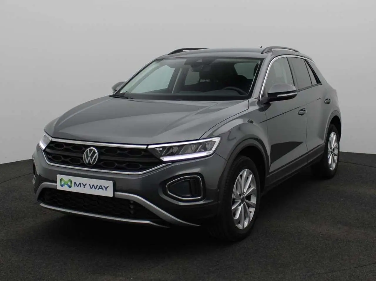 Photo 1 : Volkswagen T-roc 2023 Petrol