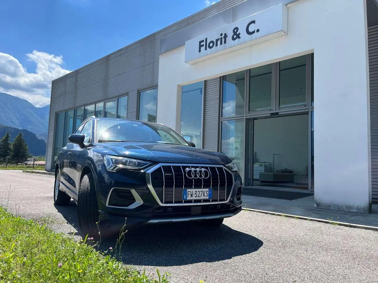 Photo 1 : Audi Q3 2019 Diesel