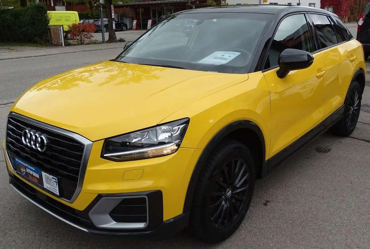 Photo 1 : Audi Q2 2018 Diesel