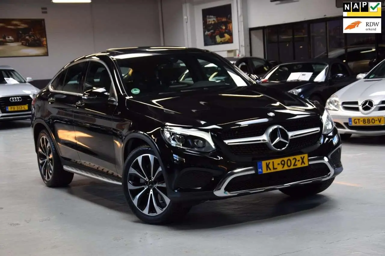 Photo 1 : Mercedes-benz Classe Glc 2016 Petrol