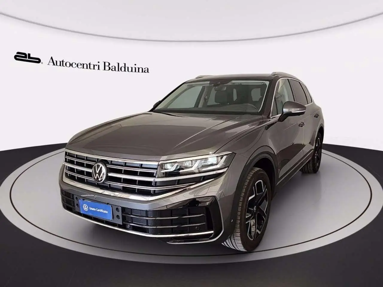 Photo 1 : Volkswagen Touareg 2023 Diesel