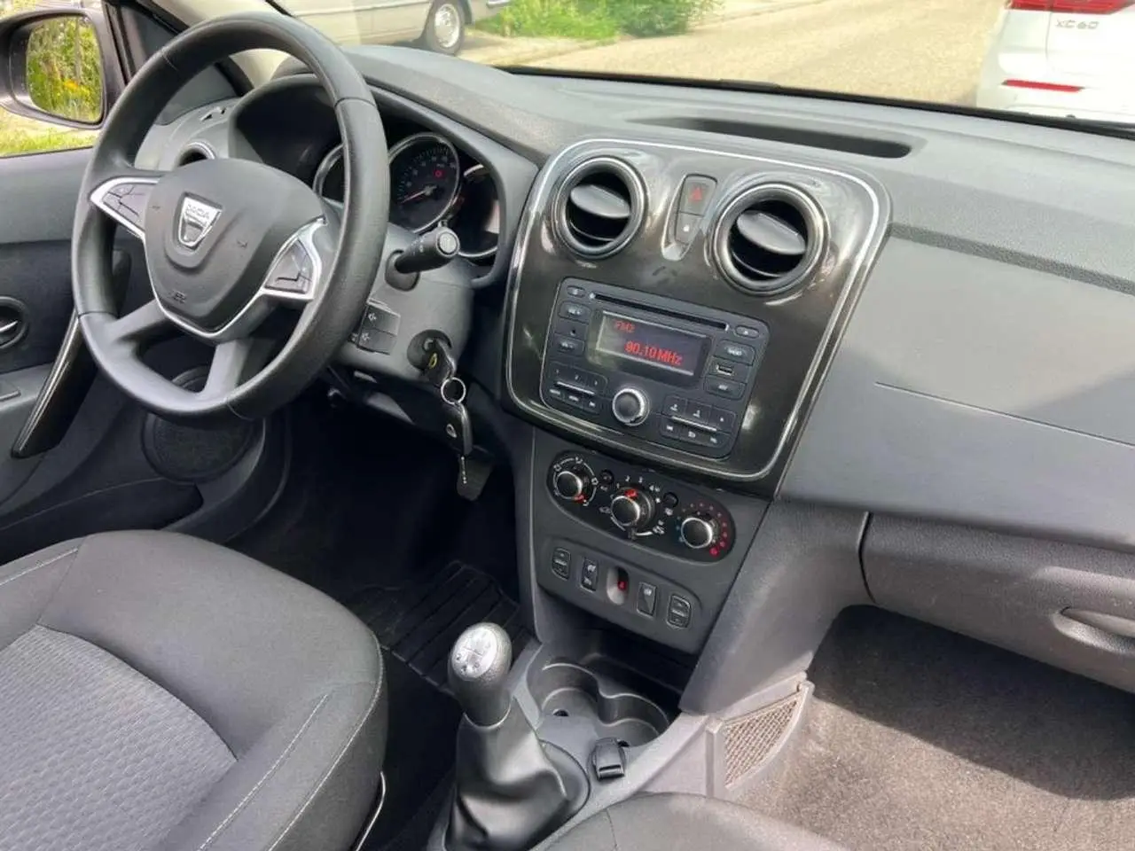 Photo 1 : Dacia Sandero 2018 Essence