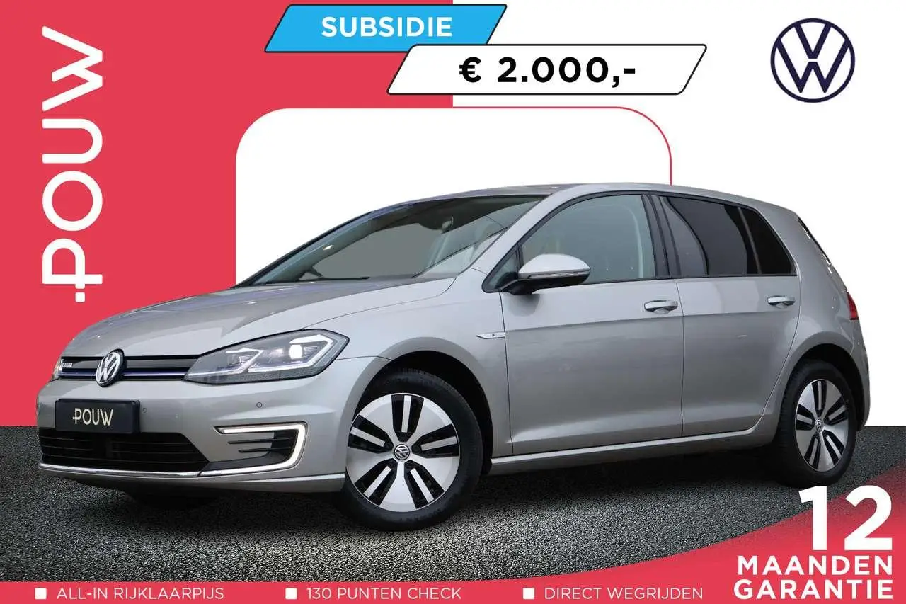 Photo 1 : Volkswagen Golf 2020 Electric