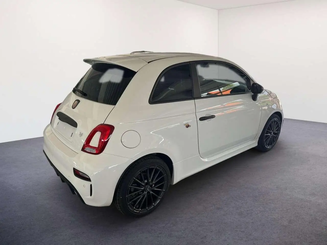 Photo 1 : Abarth 595 2024 Essence