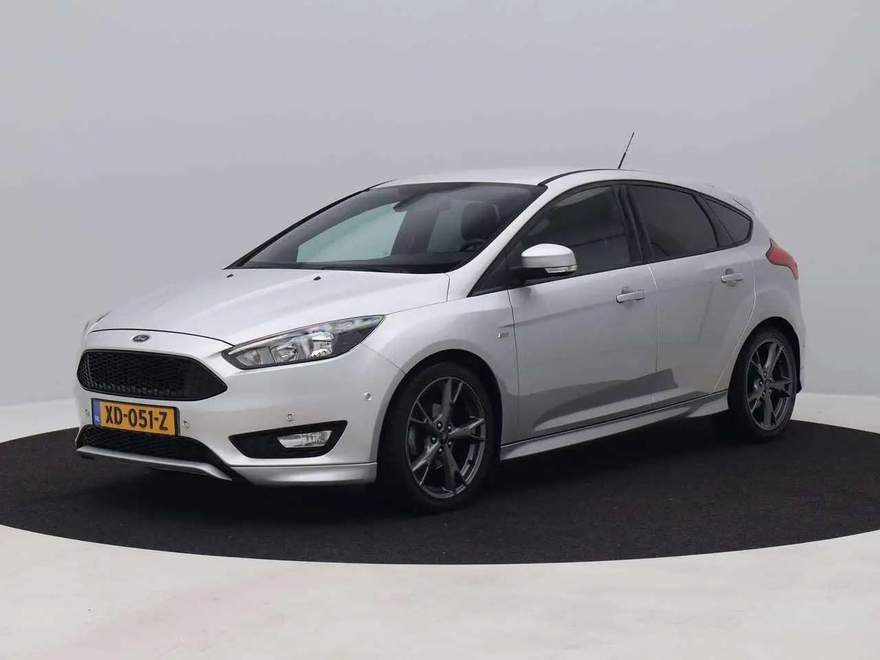 Photo 1 : Ford Focus 2018 Essence