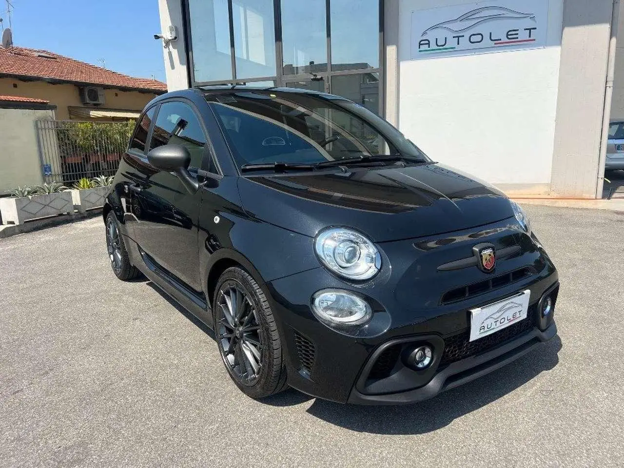 Photo 1 : Abarth 595 2023 Essence