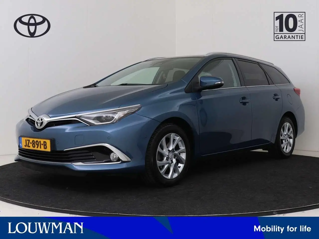 Photo 1 : Toyota Auris 2016 Petrol