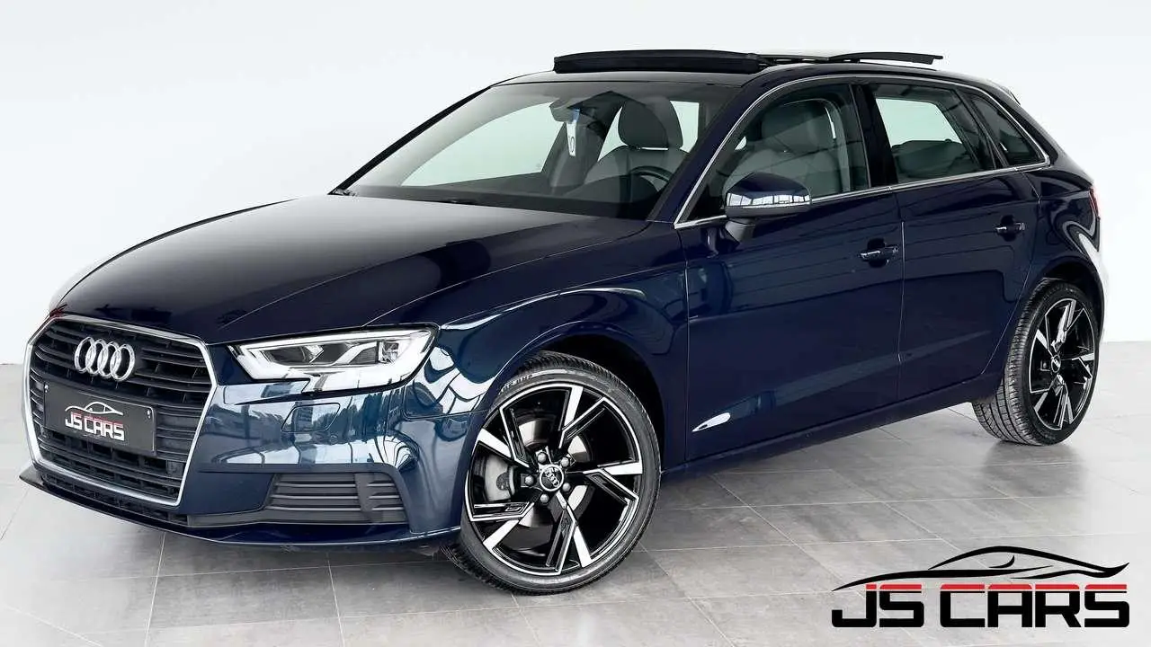 Photo 1 : Audi A3 2019 Diesel