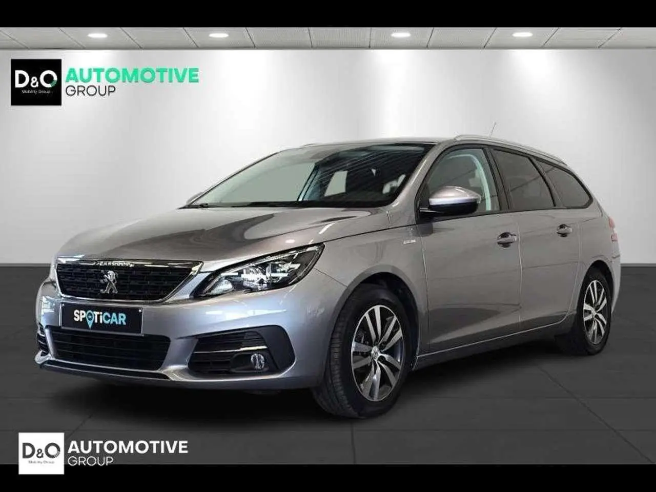 Photo 1 : Peugeot 308 2021 Petrol