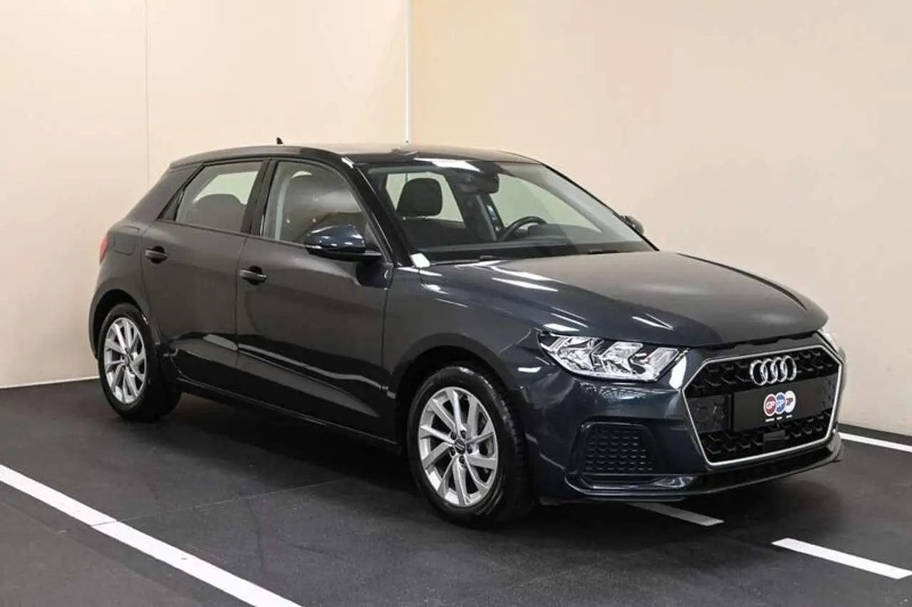 Photo 1 : Audi A1 2019 Petrol