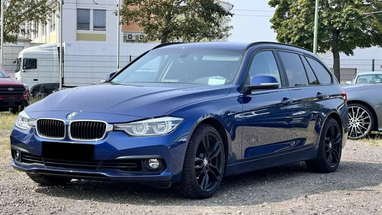 Photo 1 : Bmw Serie 3 2018 Petrol