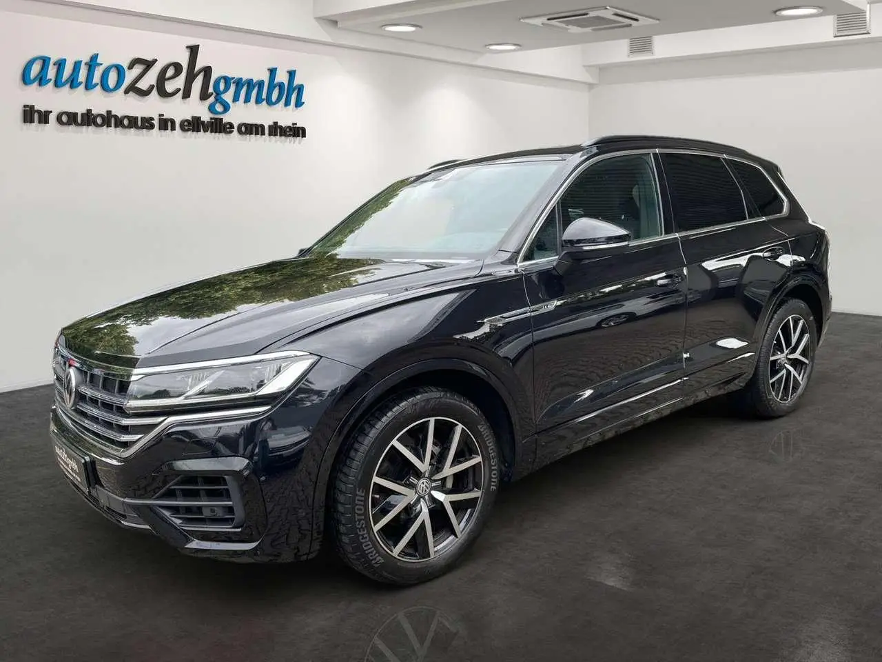 Photo 1 : Volkswagen Touareg 2018 Diesel