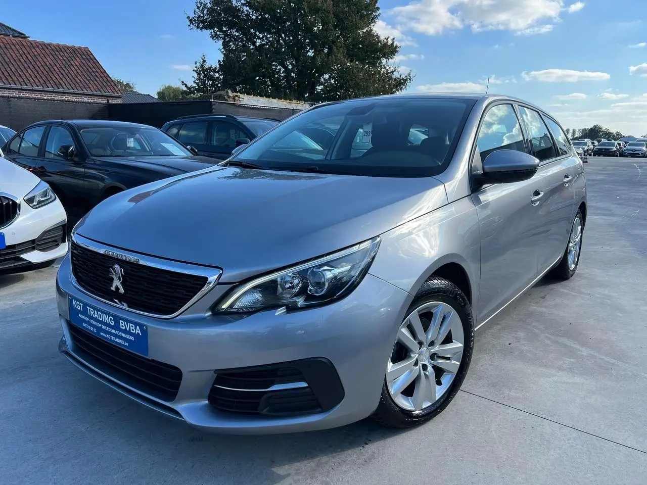 Photo 1 : Peugeot 308 2019 Essence