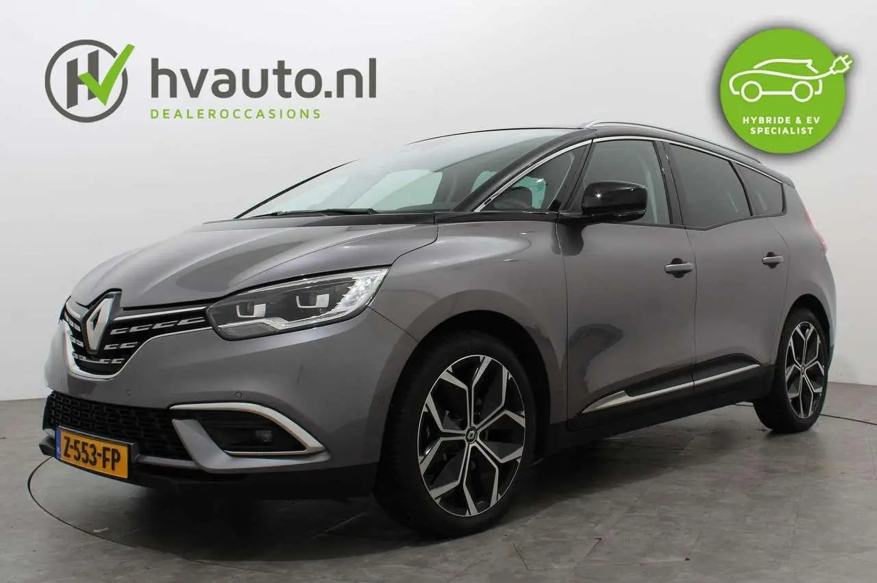 Photo 1 : Renault Grand Scenic 2023 Essence