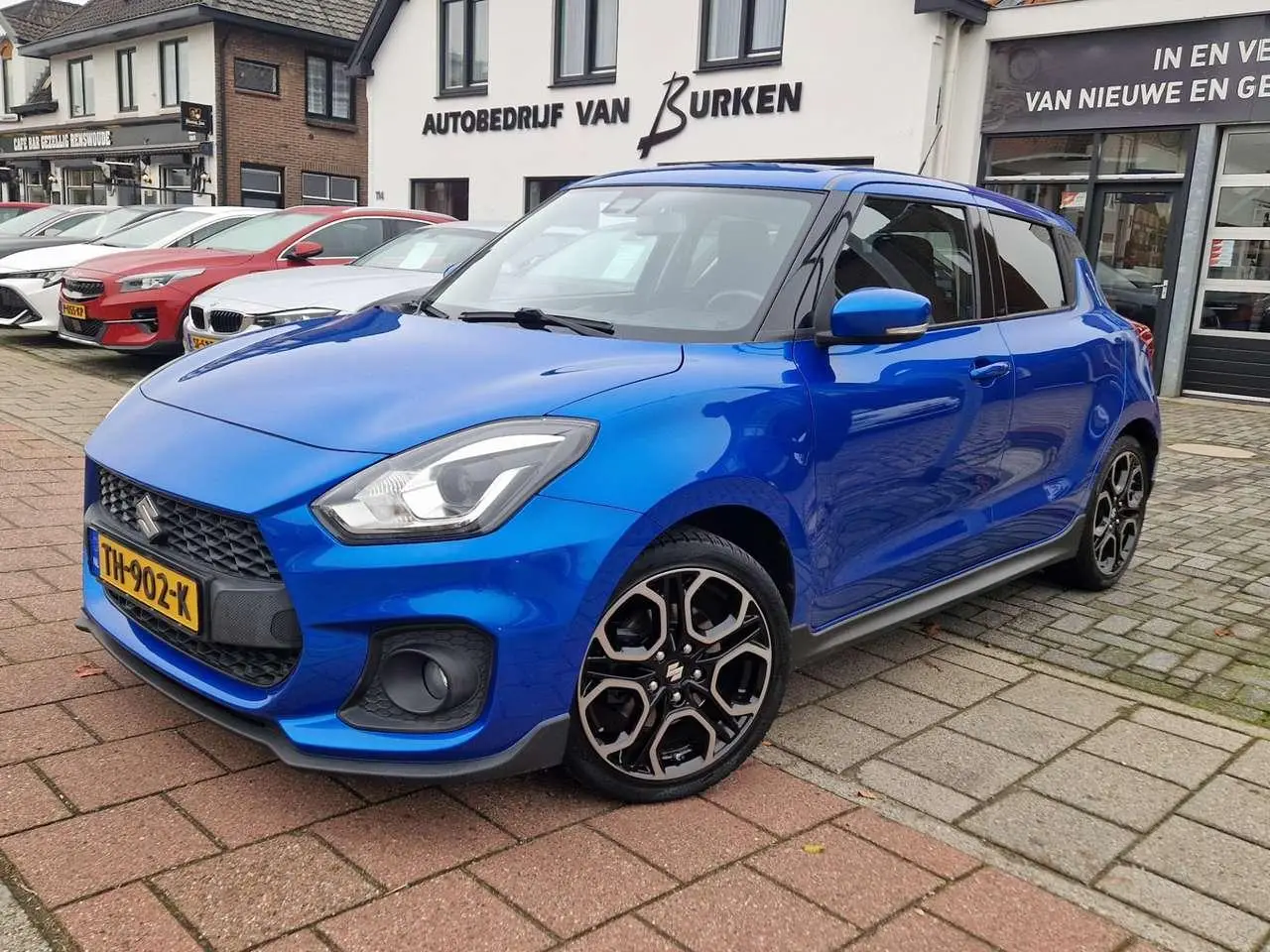 Photo 1 : Suzuki Swift 2018 Petrol