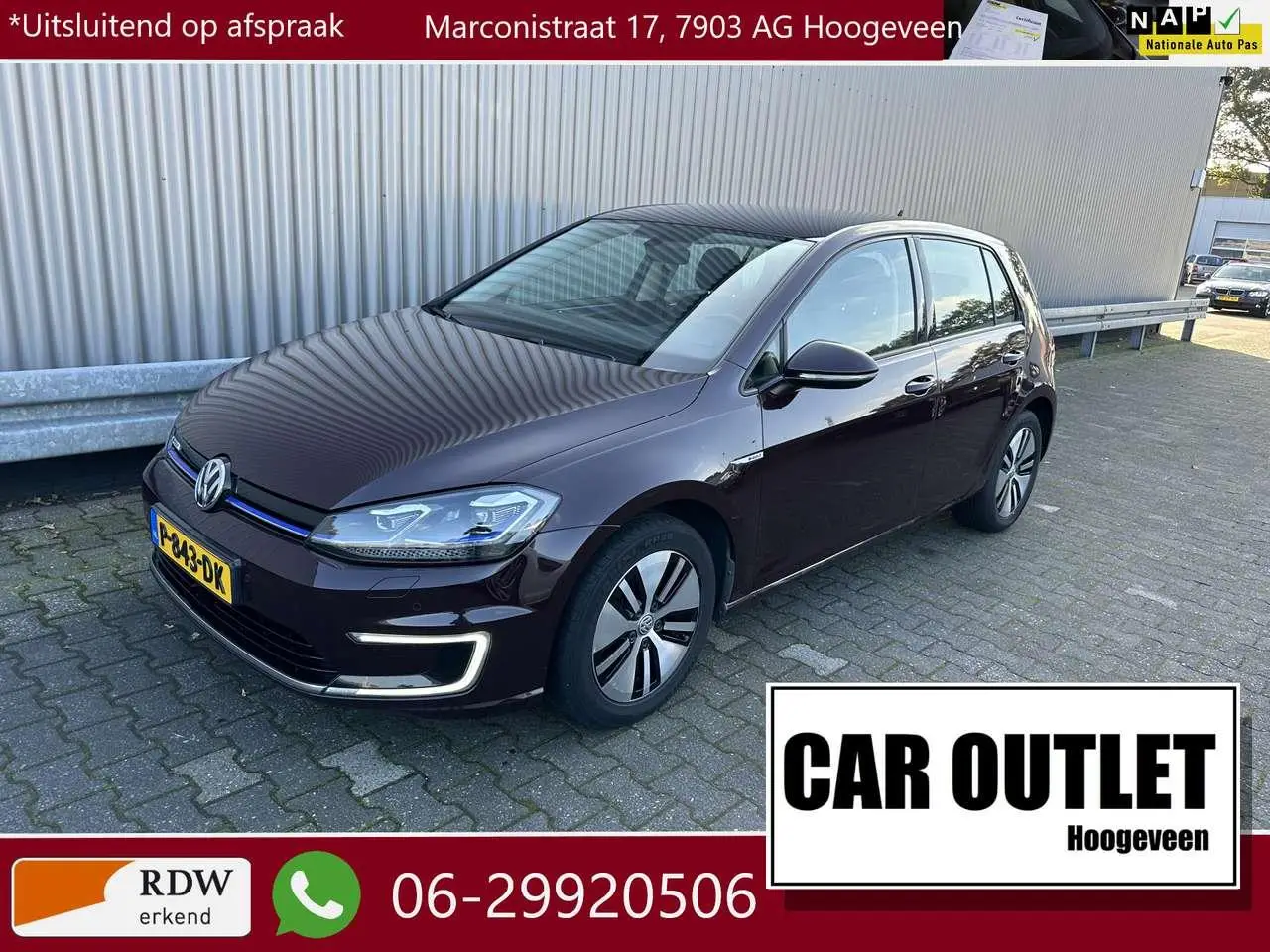 Photo 1 : Volkswagen Golf 2018 Électrique