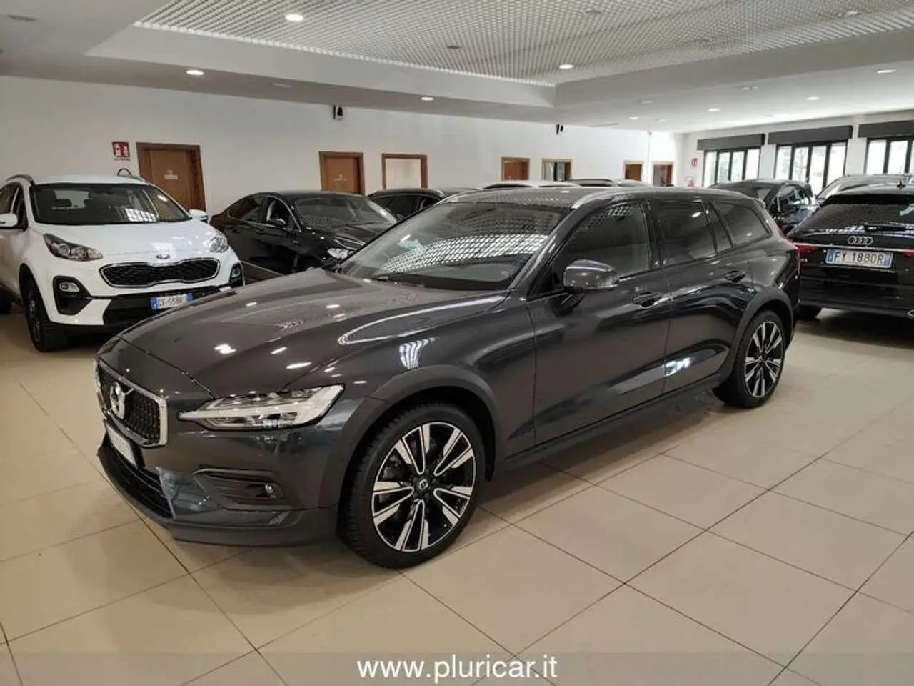 Photo 1 : Volvo V60 2019 Diesel