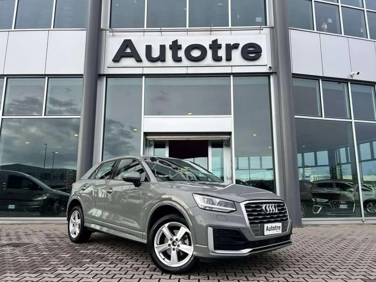 Photo 1 : Audi Q2 2019 Diesel