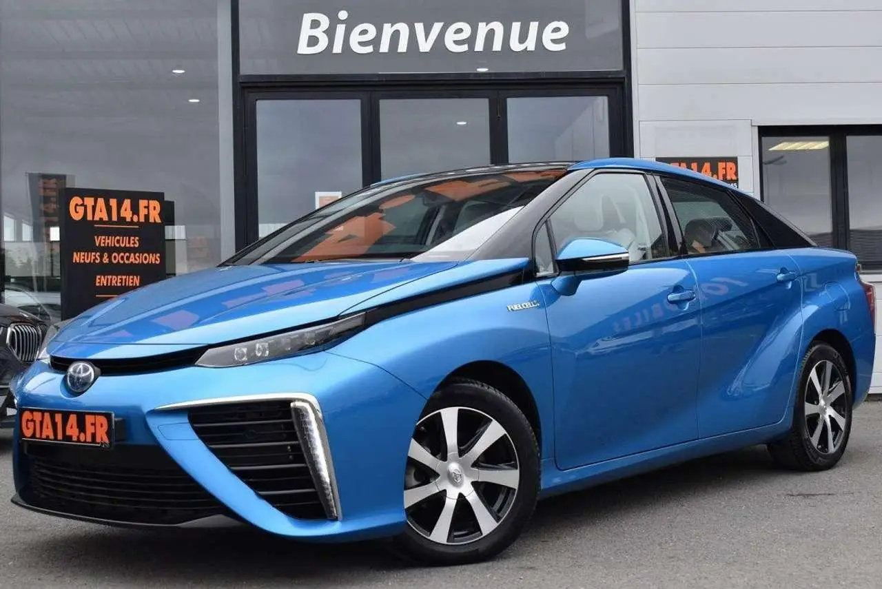 Photo 1 : Toyota Mirai 2017 Non renseigné