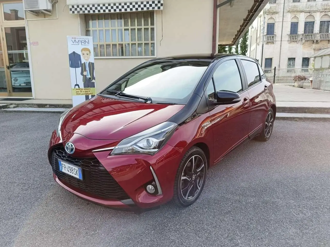 Photo 1 : Toyota Yaris 2018 Hybride