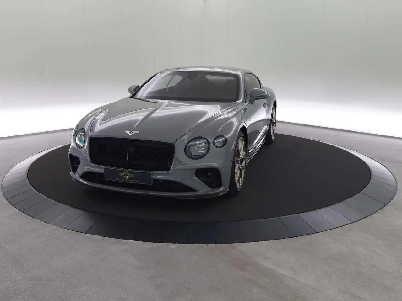 Photo 1 : Bentley Continental 2024 Petrol