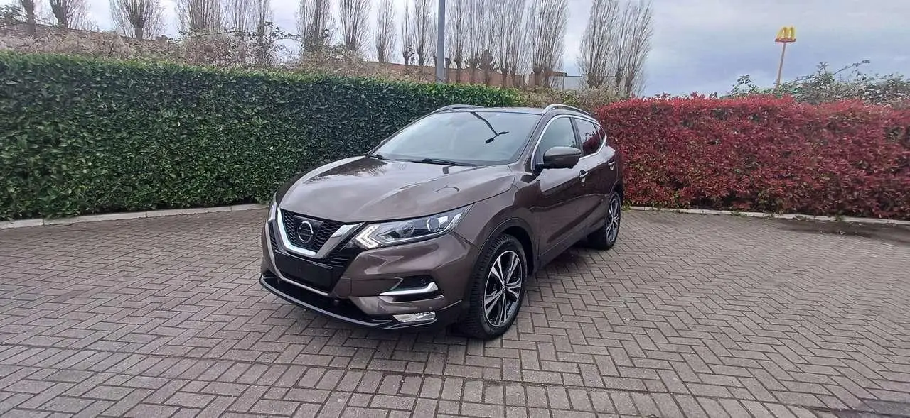 Photo 1 : Nissan Qashqai 2017 Petrol