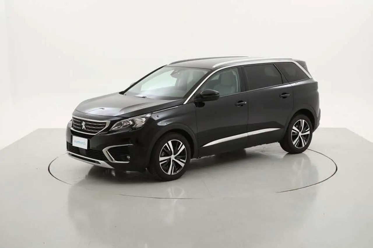 Photo 1 : Peugeot 5008 2019 Diesel