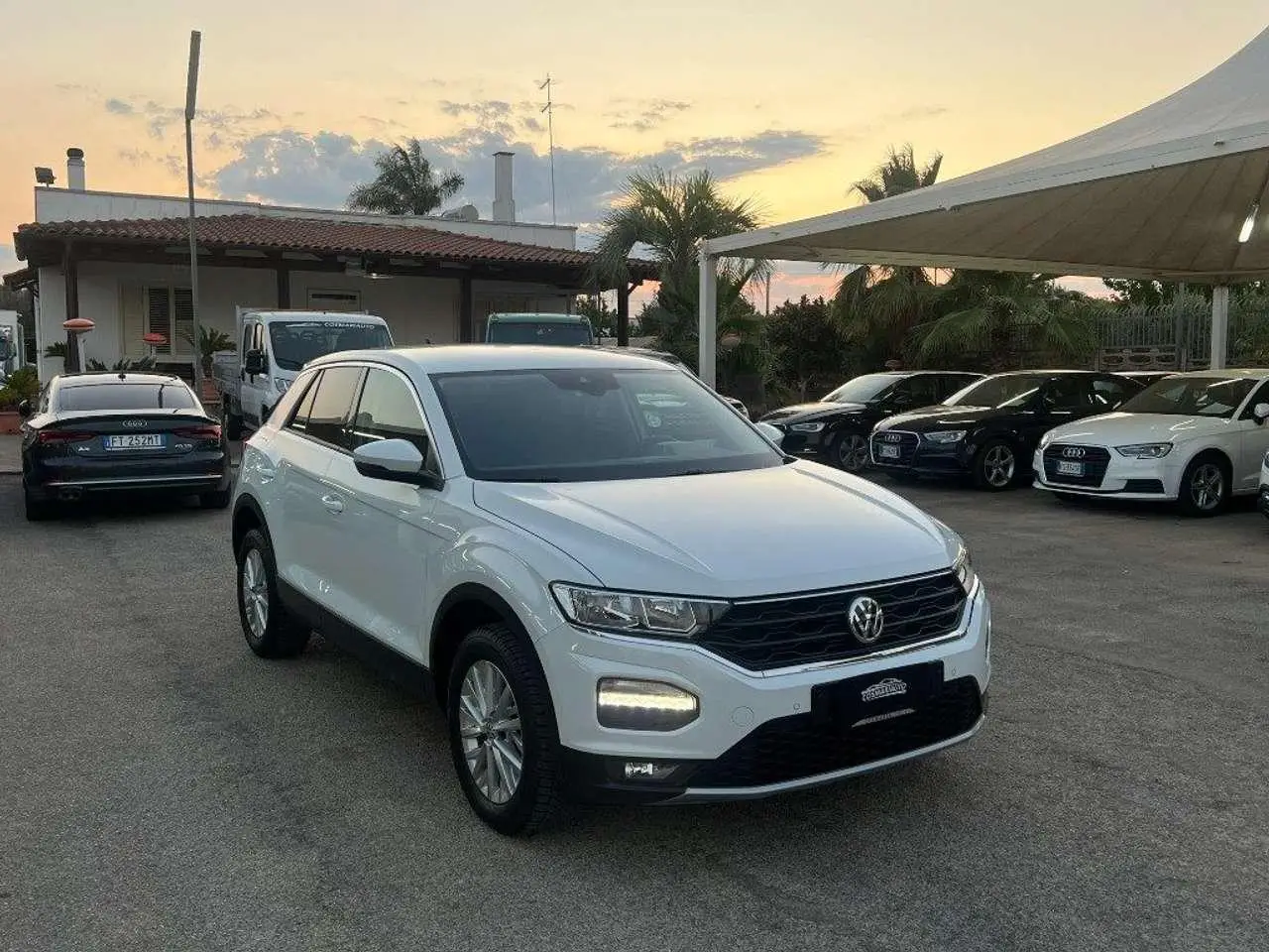 Photo 1 : Volkswagen T-roc 2020 Diesel