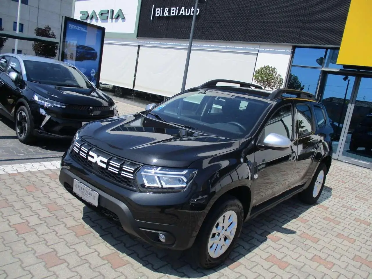 Photo 1 : Dacia Duster 2023 Diesel