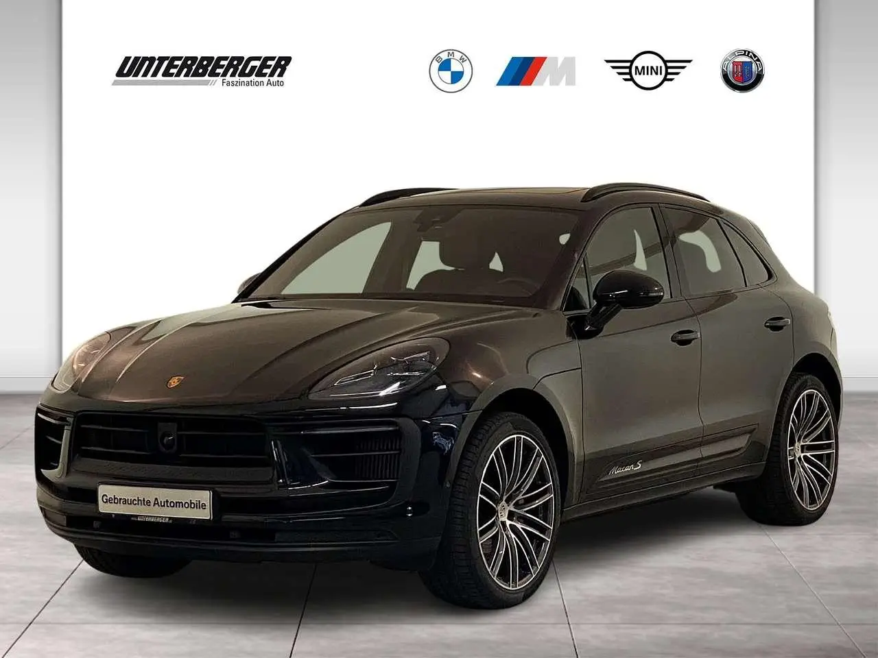 Photo 1 : Porsche Macan 2023 Petrol