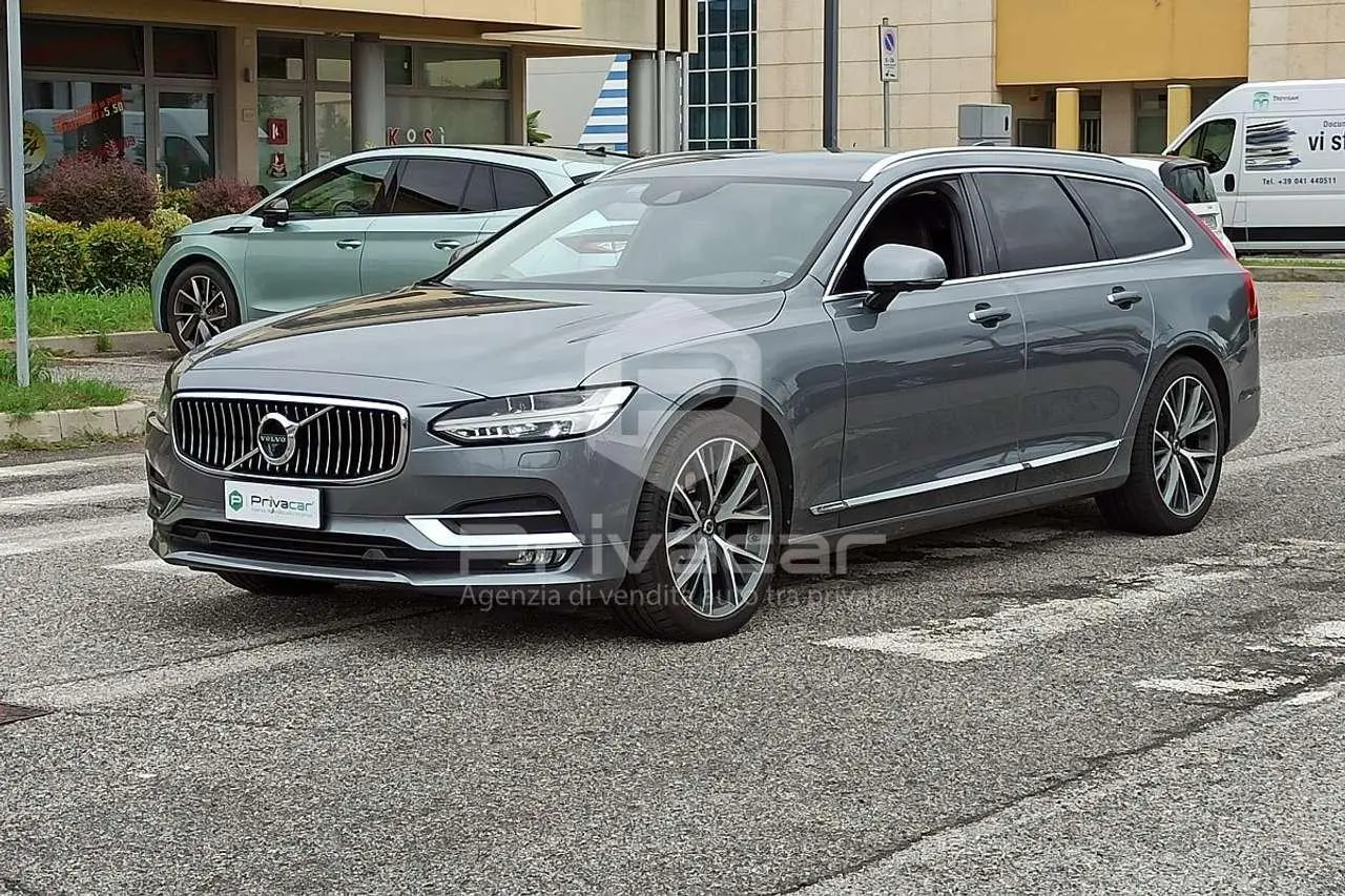 Photo 1 : Volvo V90 2017 Diesel