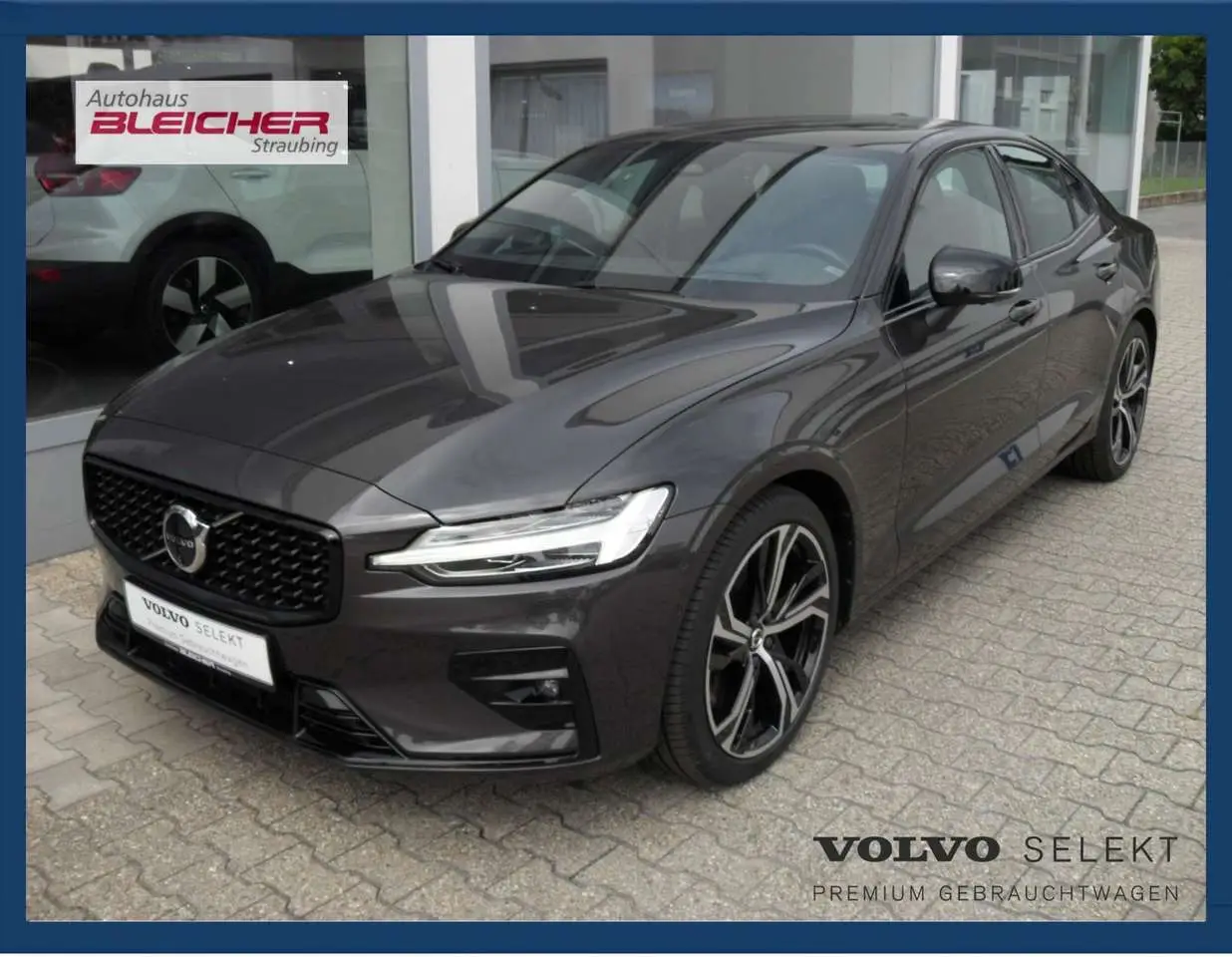 Photo 1 : Volvo S60 2023 Essence