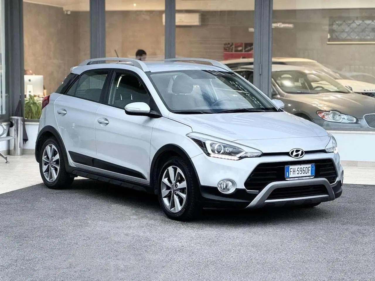 Photo 1 : Hyundai I20 2017 Petrol