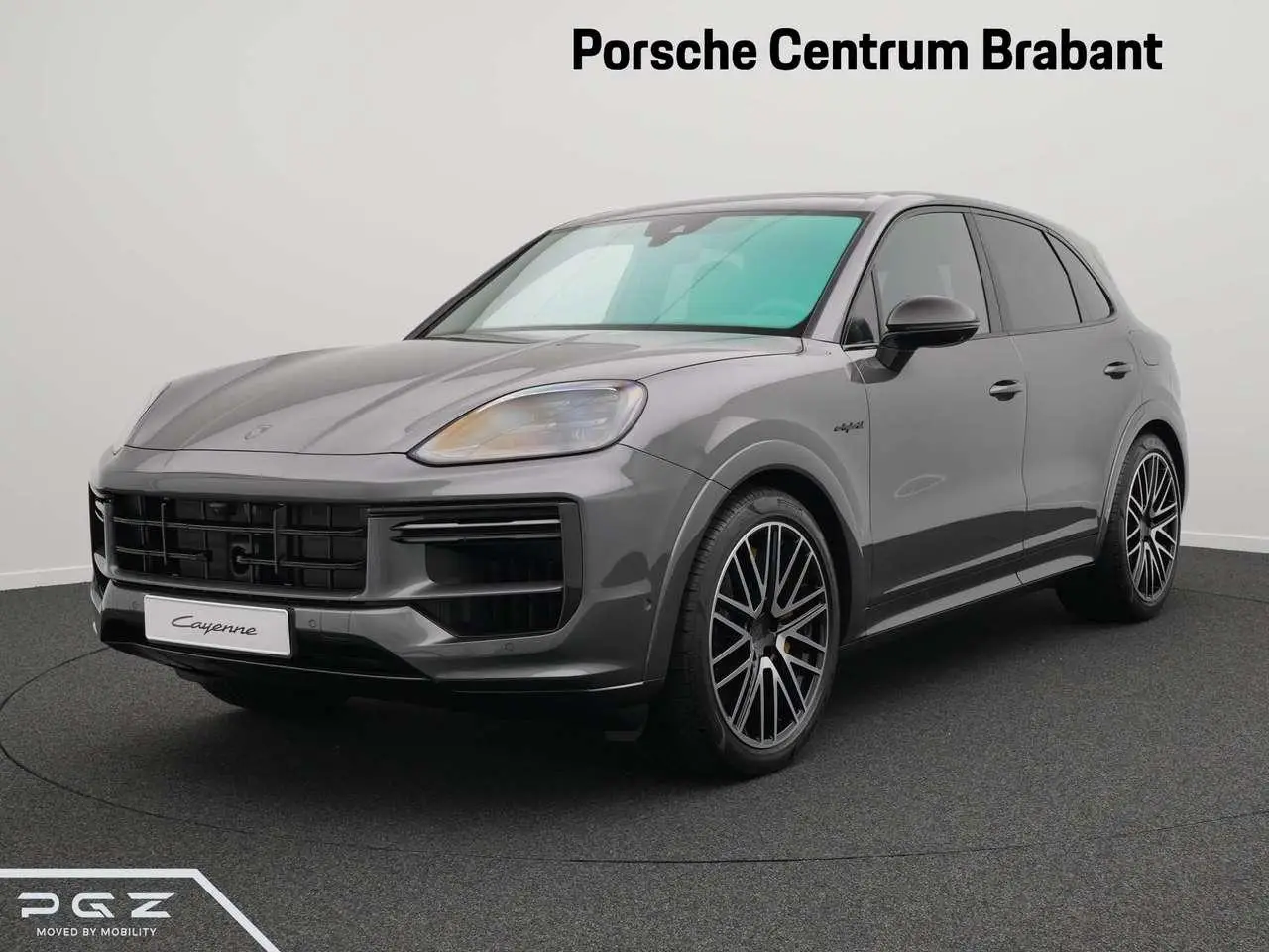 Photo 1 : Porsche Cayenne 2024 Hybrid