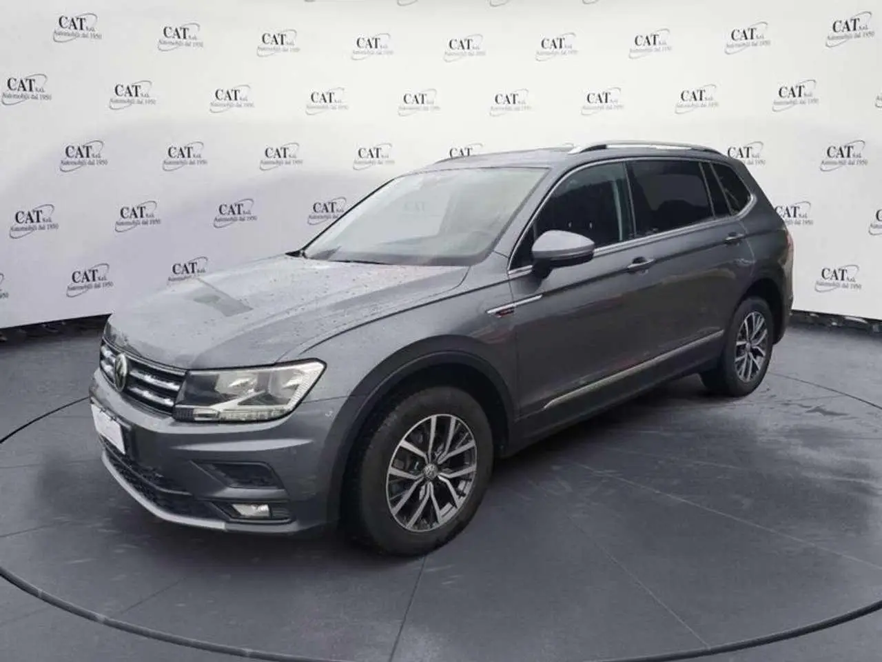 Photo 1 : Volkswagen Tiguan 2019 Diesel