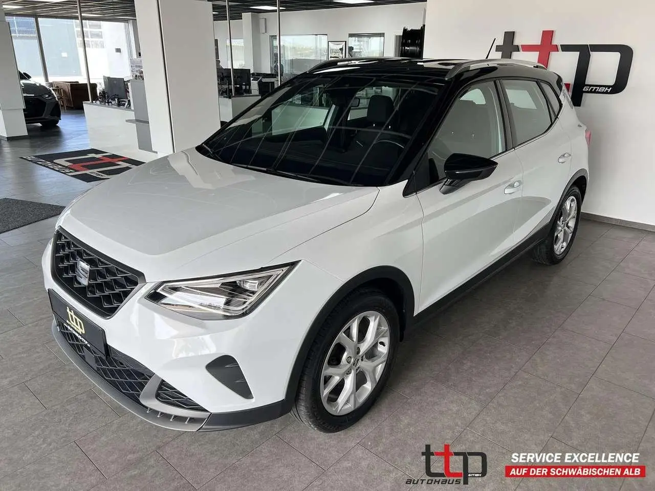 Photo 1 : Seat Arona 2022 Essence