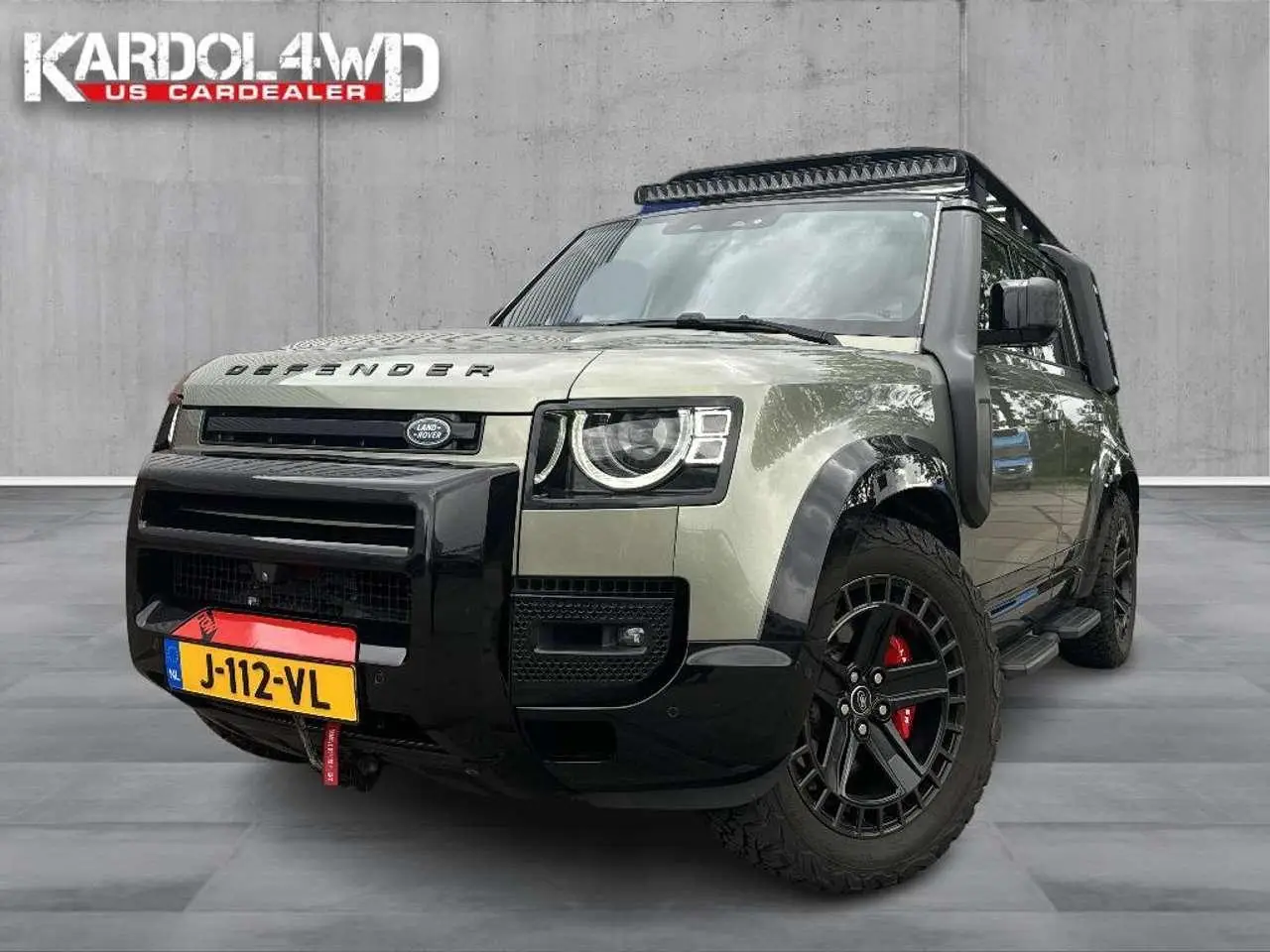 Photo 1 : Land Rover Defender 2020 Petrol