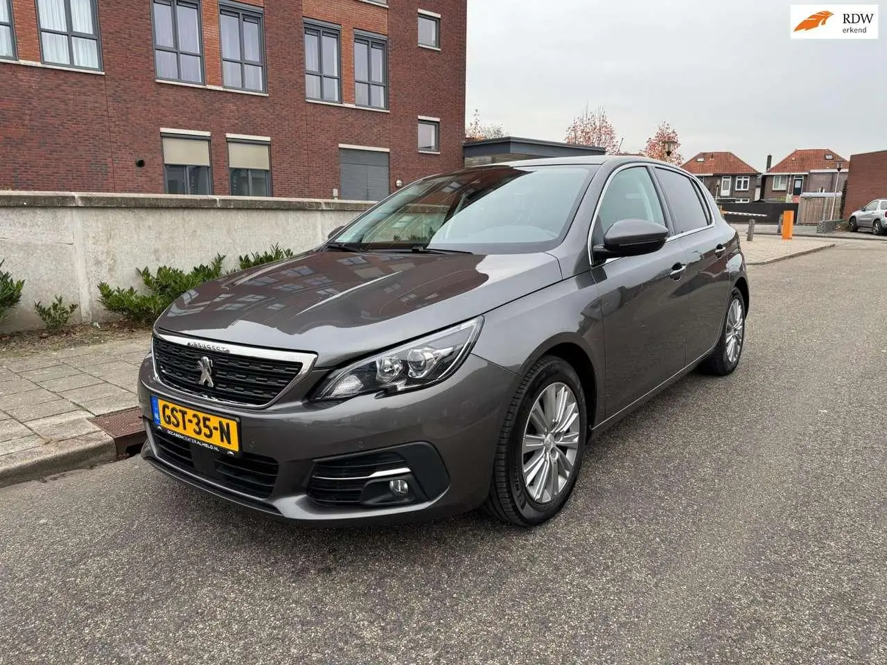 Photo 1 : Peugeot 308 2019 Diesel