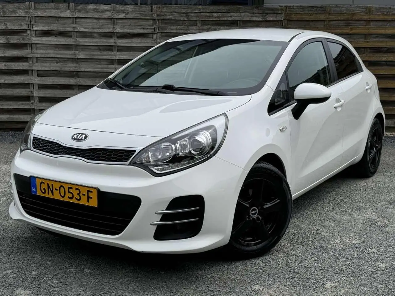 Photo 1 : Kia Rio 2015 Essence