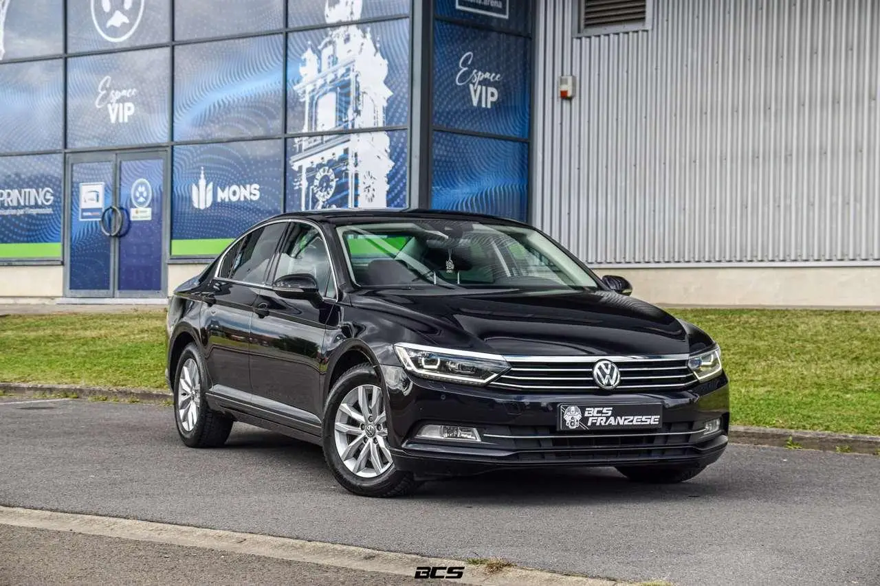 Photo 1 : Volkswagen Passat 2017 Diesel