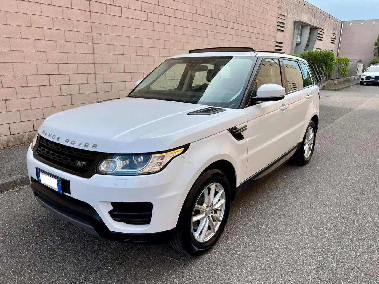 Photo 1 : Land Rover Range Rover Sport 2018 Diesel