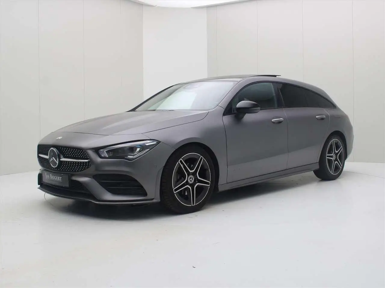 Photo 1 : Mercedes-benz Classe Cla 2020 Essence