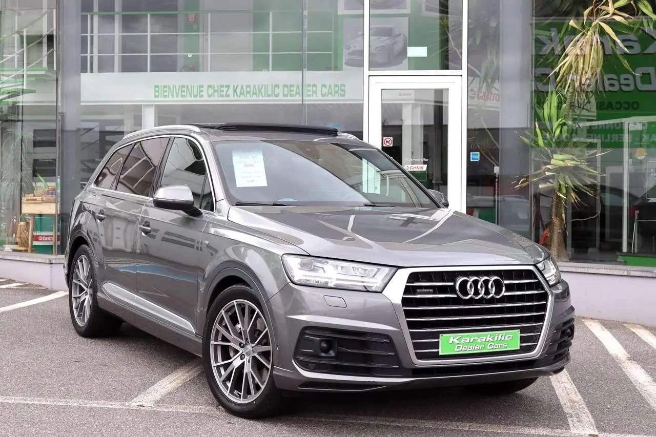 Photo 1 : Audi Q7 2017 Diesel