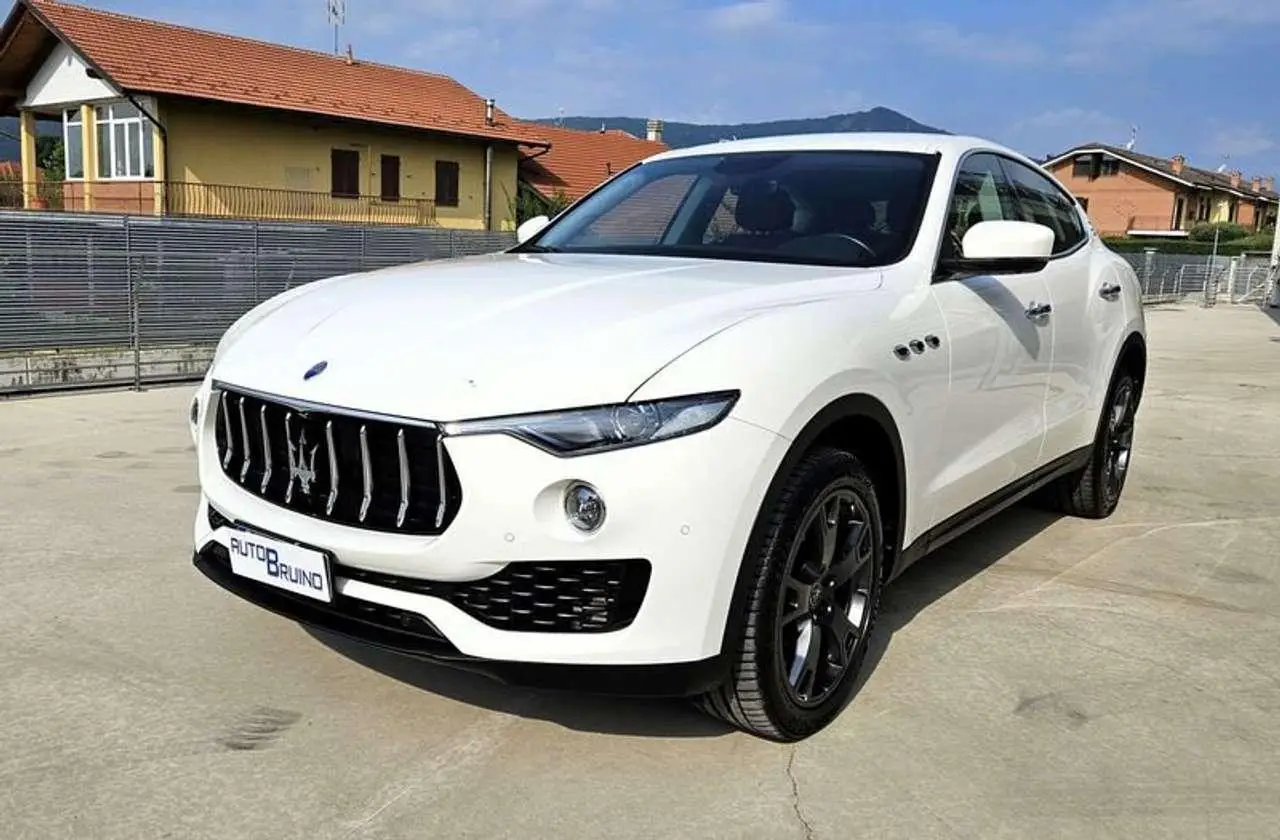 Photo 1 : Maserati Levante 2021 Petrol